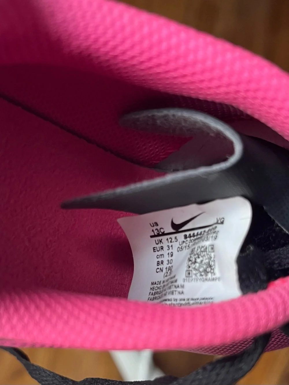 Nike pink soccer